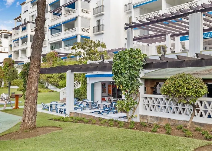 Vista Piscina Y Gran Terraza Ref Cadiz 111 Марбелья