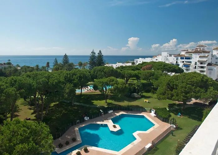 Vista Piscina Y Gran Terraza Ref Cadiz 111 Марбелья
