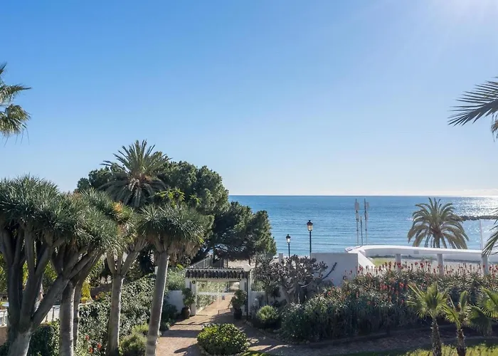 Vista Piscina Y Gran Terraza Ref Cadiz 111 Марбелья