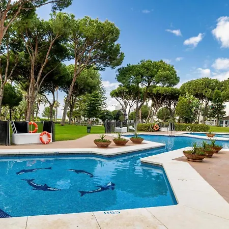 Vista Piscina Y Gran Terraza Ref Cadiz 111 * Marbella