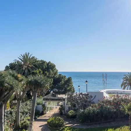Vista Piscina Y Gran Terraza Ref Cadiz 111 Marbella